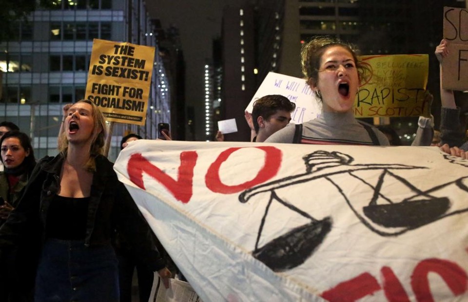 Mesmo sem provas, muitas manifestações foram feitas contra o Brett Kavanaugh | Yana Paskova/AFP