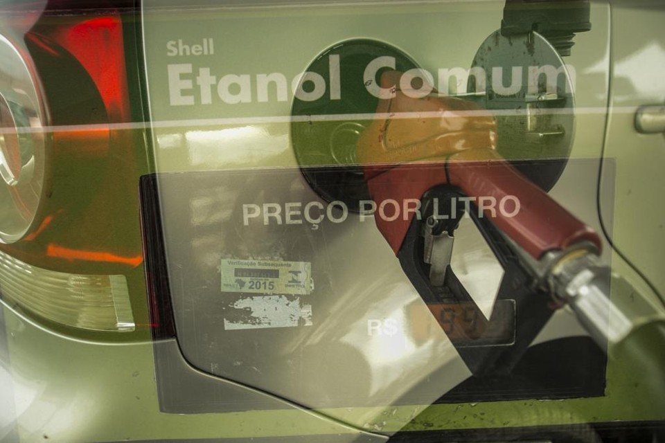 De acordo com a Unica, a produção de etanol total atingiu 25,86 bilhões de litros neste ano. | Marcelo Andrade/Gazeta do Povo