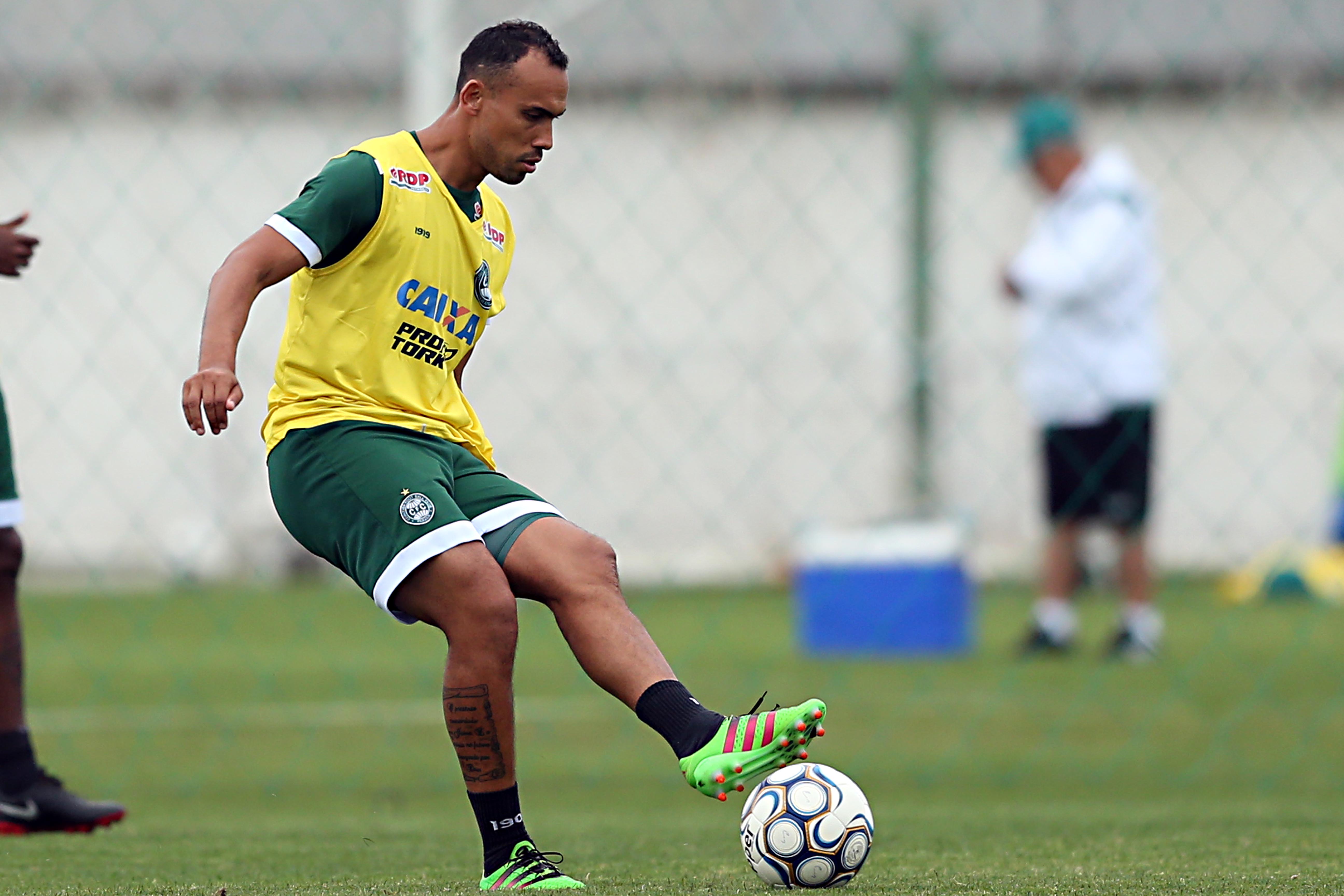 Simião, volante do Coritiba. | Albari Rosa/Gazeta do Povo