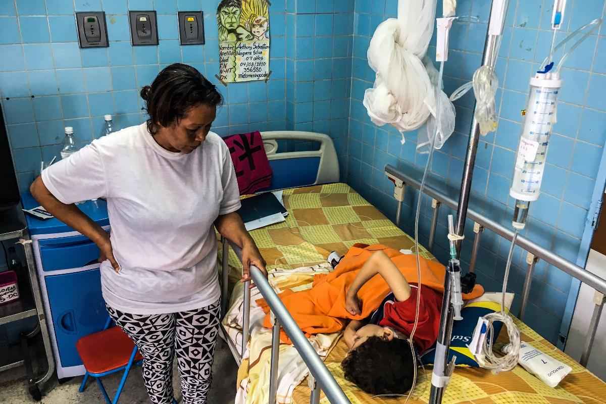 A crise na Venezuela atingiu a saúde das crianças, com um aumento de 30,12% em crianças mortalidade infantil | FEDERICO PARRA/AFP