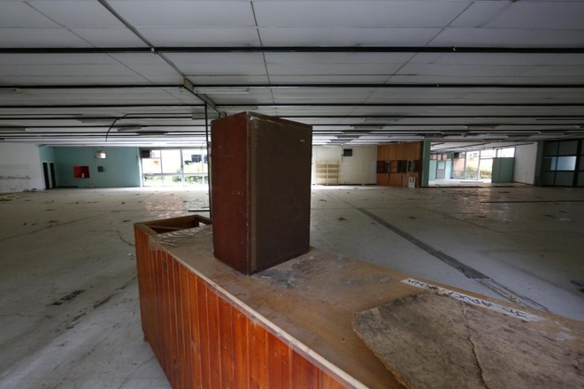 Complexo Banestado no Santa Cândida abandonado | Aniele Nascimento/Gazeta do Povo