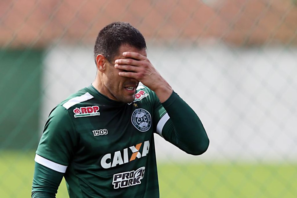 Alto salário pode fazer o goleiro Wilson sair do Coritiba em 2019. | Albari Rosa/Gazeta do Povo