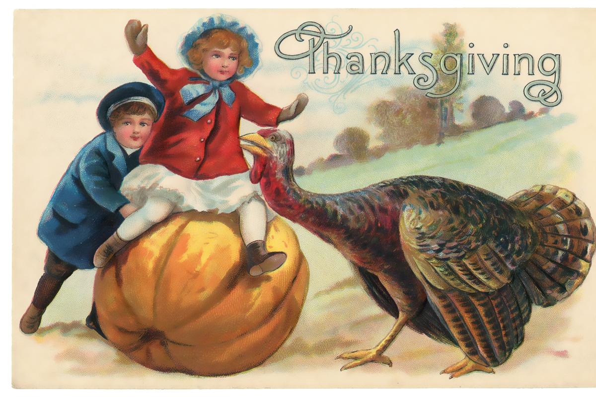 O prato principal é um peru assado. O cardápio também costuma incluir batatas, molho de cranberry e torta de abóbora | pixabay