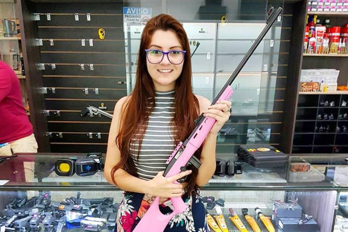 A deputada estadual eleita Ana Caroline Campagnolo (PSL-SC) criou um canal de denúncia para professores que façam manifestações político-partidárias ou ideológicas em sala de aula. | Reprodução/Facebook