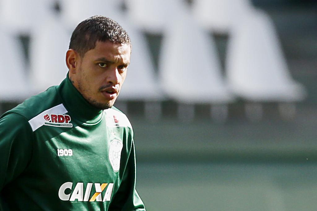 Carlos Eduardo, do Coritiba. | Marcelo Andrade/Gazeta do Povo
