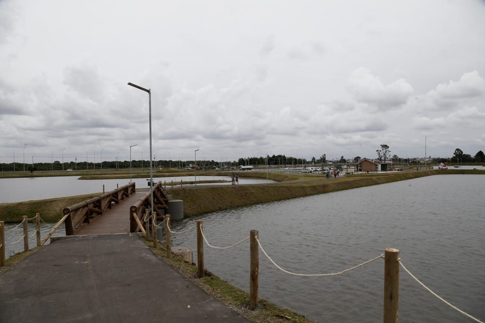 Parque tão grande quanto o Barigui será inaugurado na região de Curitiba | André Rodrigues/Gazeta do Povo