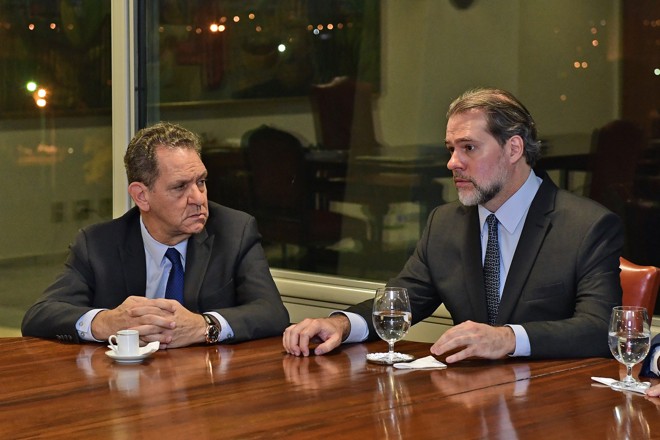 João Otávio de Noronha e Dias Toffoli, presidentes do STJ e STF, almoçaram com Paulo Guedes e ministros do TCU nesta terça-feira (20) | Emerson Leal/STJ