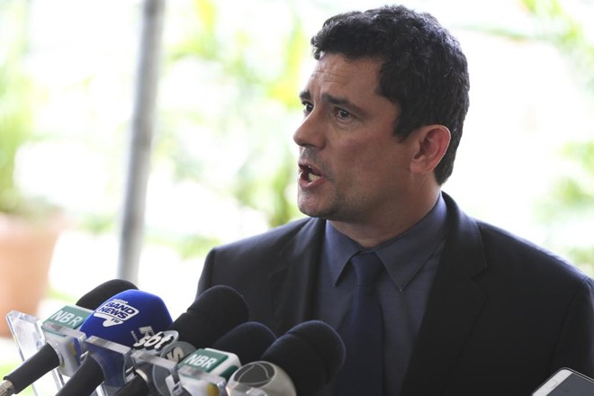 Na visão de Sergio Moro, embora haja pontos positivos, há problemas na redação do projeto que tornam necessário deixar a discussão para o próximo governo. | Valter Campanato/Agência Brasil