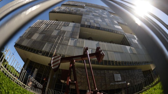 Sede da Petrobras – maior estatal do país – no Rio: Bolsonaro disse que não vai privatizar empresas “estratégicas”. | VANDERLEI ALMEIDA/AFP