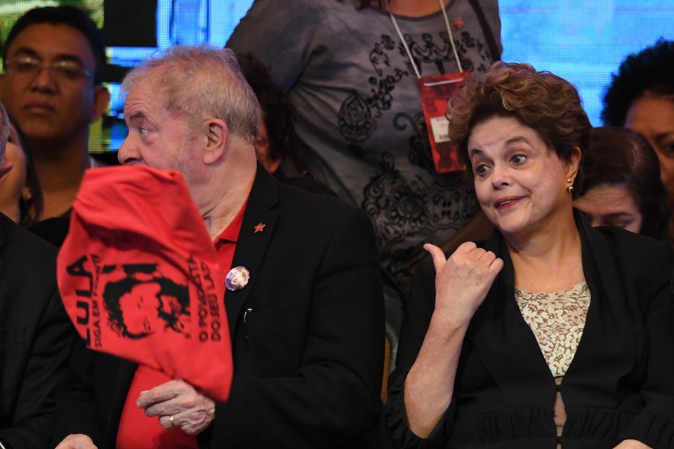 Com Dilma, Brasil tem três dos cinco ex-presidentes réus na Lava Jato Lula e Dilma (foto) são dois dos três ex-presidentes réus na Lava Jato | Evaristo SA/AFP