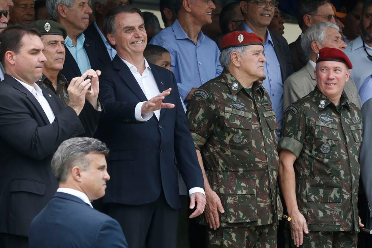 Presidente eleito, Jair Bolsonaro, fez declarações durante festa da Brigada Paraquedista no Rio | Fernando Frazão/Agência Brasil