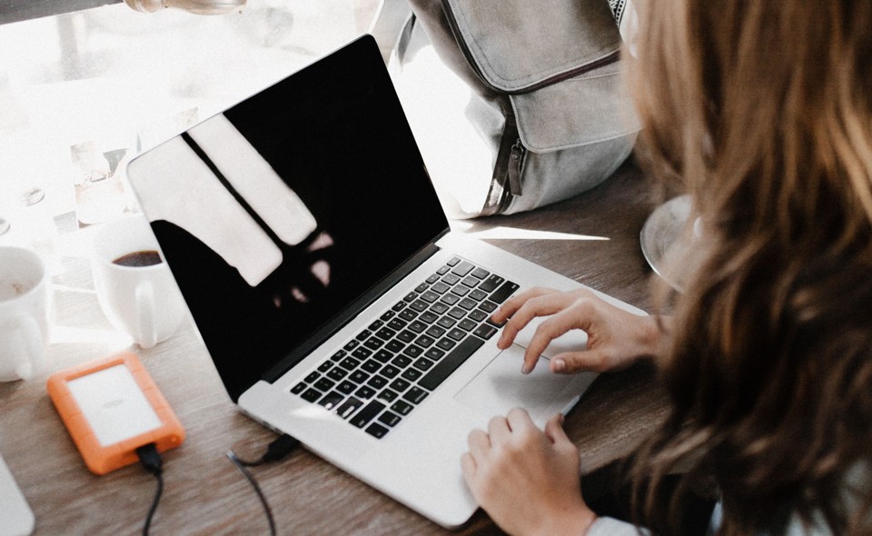 Ensino a distância para crianças e jovens: o que dá certo em outros países | Unsplash/Reprodução
