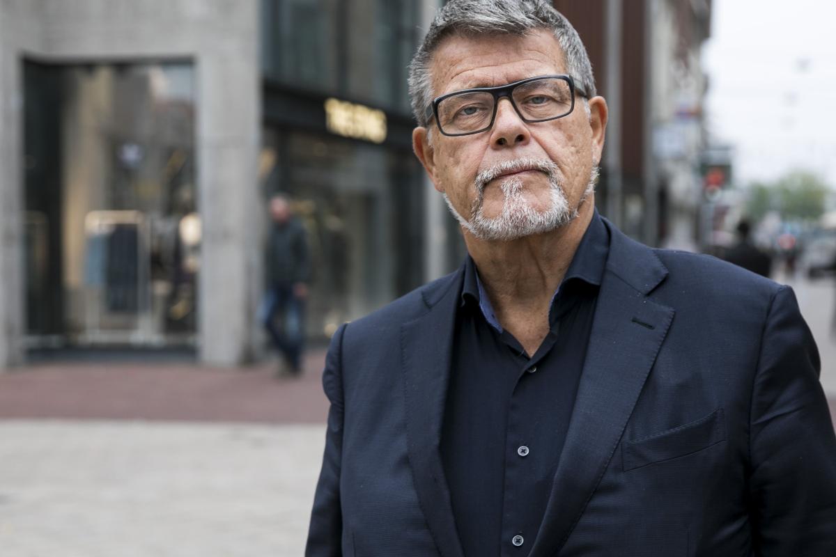 O holandês Emile Ratelband afirma se sentir com 49 anos, e não com os 69 que tem biologicamente. | Roland Heitink/
AFP