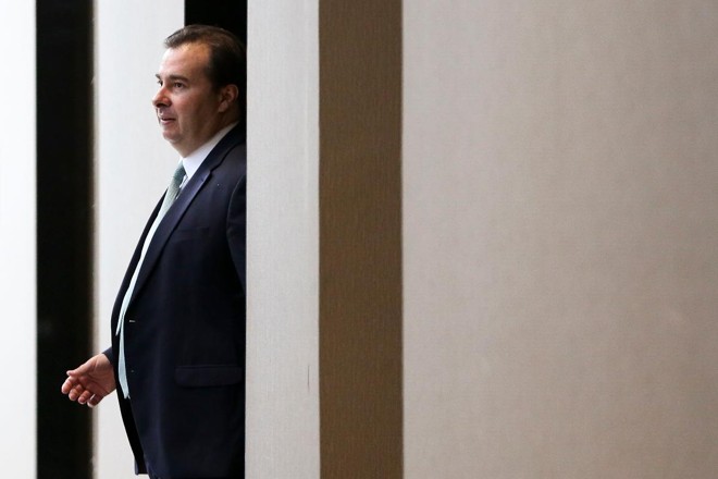 Indagado na quarta-feira, Rodrigo Maia nem sequer admitiu a candidatura à reeleição, embora se saiba que esse é um projeto que alimenta desde antes da eleição geral, em outubro. | Marcelo Camargo/
Agência Brasil