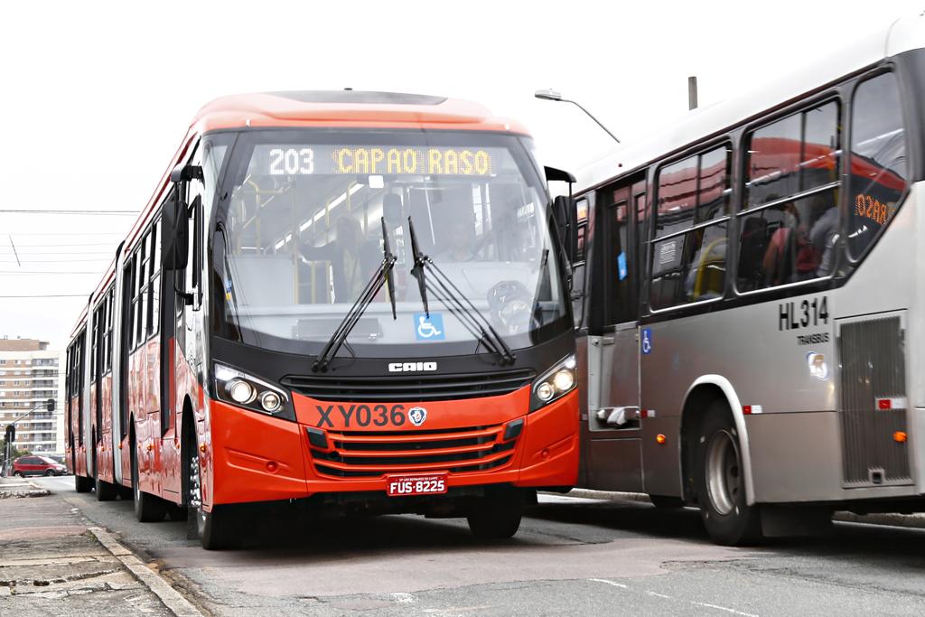 Curitiba terá esquema especial de ônibus para o segundo dia de provas do Enem. | Aniele Nascimento/Gazeta do Povo