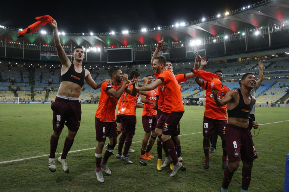 Festa dos jogadores do Atlético após a classificação para a final da Sul-Americana. | Albari Rosa, enviado especial/Gazeta do Povo