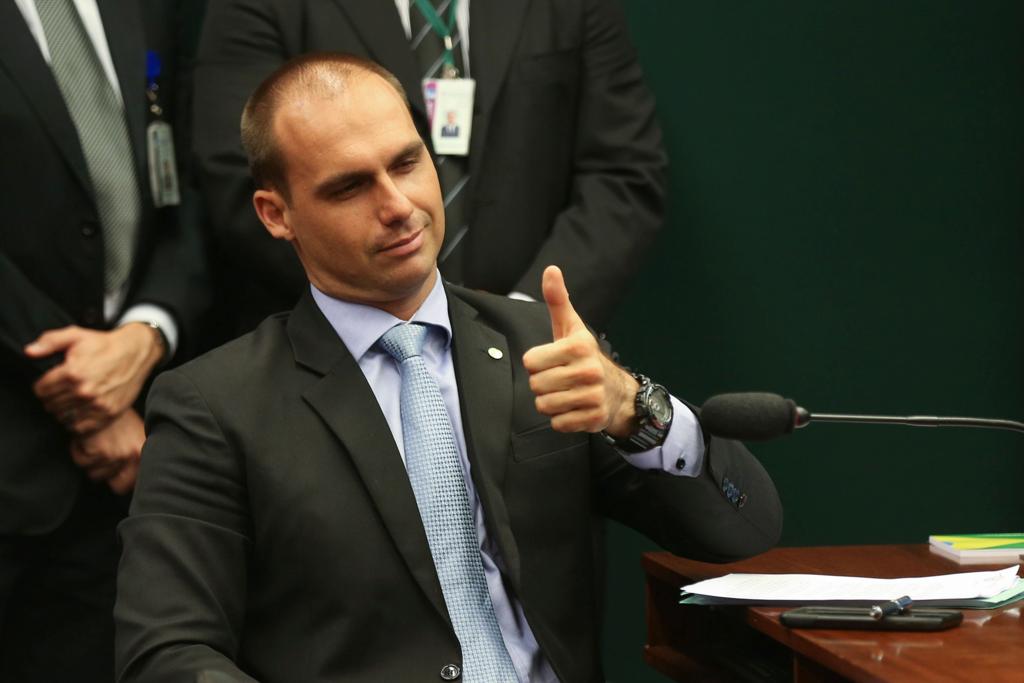 O deputado federal reeleito Eduardo Bolsonaro (PSL-SP), entre outros, se revezaram nos discursos e explanações em que o mote era traçar estratégias de enfrentamento do discurso de esquerda | Fabio Rodrigues Pozzebom/Agencia Brasil