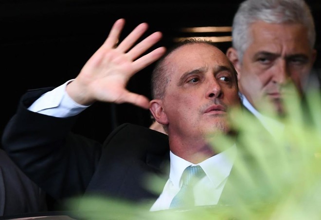 Militares estão incomodados sobre a forma como Onyx (foto), futuro chefe da Casa Civil, tem buscado protagonismo | Evaristo SA/AFP