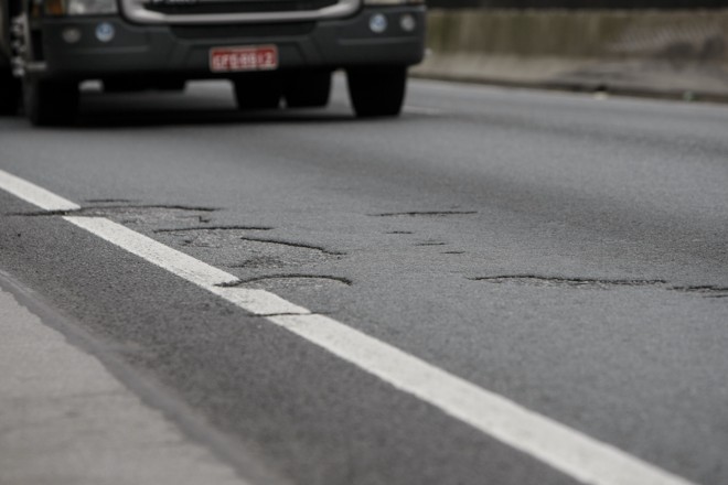 Condições das rodovias encarecem a produção industrial do Paraná. | Henry Milleo/Arquivo Gazeta do Povo