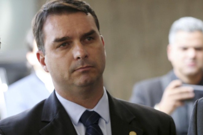 Na foto, Flávio Bolsonaro, filho do presidente eleito. | Wilson Dias/Agência Brasil