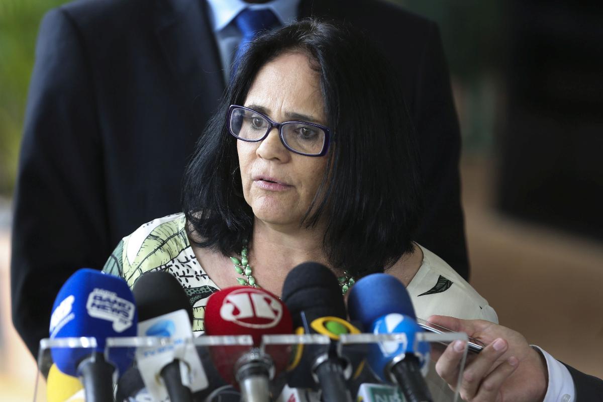 A futura ministra da Mulher, Família e Direitos Humanos, Damares Alves. Ela também ficará responsável pela Funai. | Valter Campanato/Agência Brasil