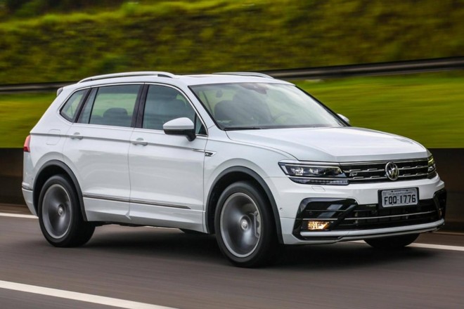 A segunda geração do Tiguan traz a versão RLine, que oferece tração integral e motor 2.0 turbo do Golf GTI. | Divulgação / Volkswagen