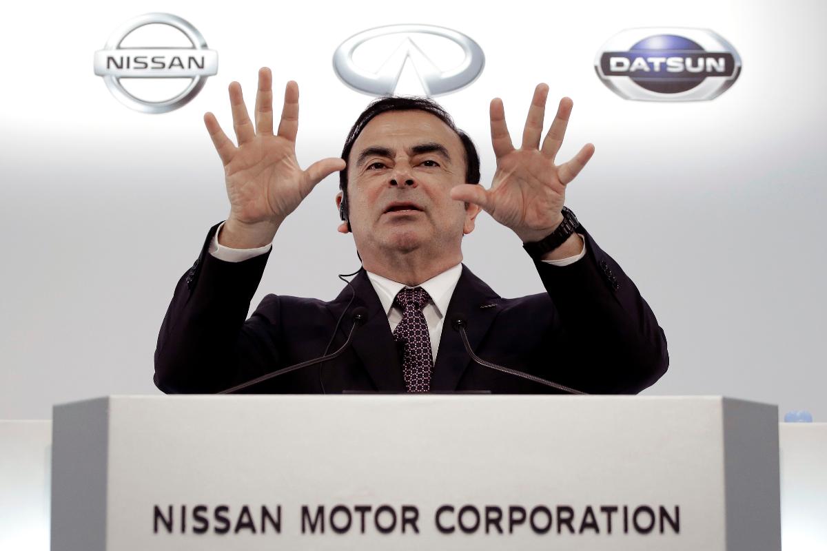 Carlos Ghosn gesticula durante coletiva de imprensa em 2016 | Kiyoshi Ota/Bloomberg