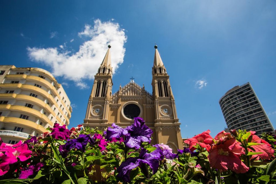 Temperaturas devem bater 30ºC em Curitiba nesta semana. | Brunno Covello/Gazeta do Povo/Arquivo/