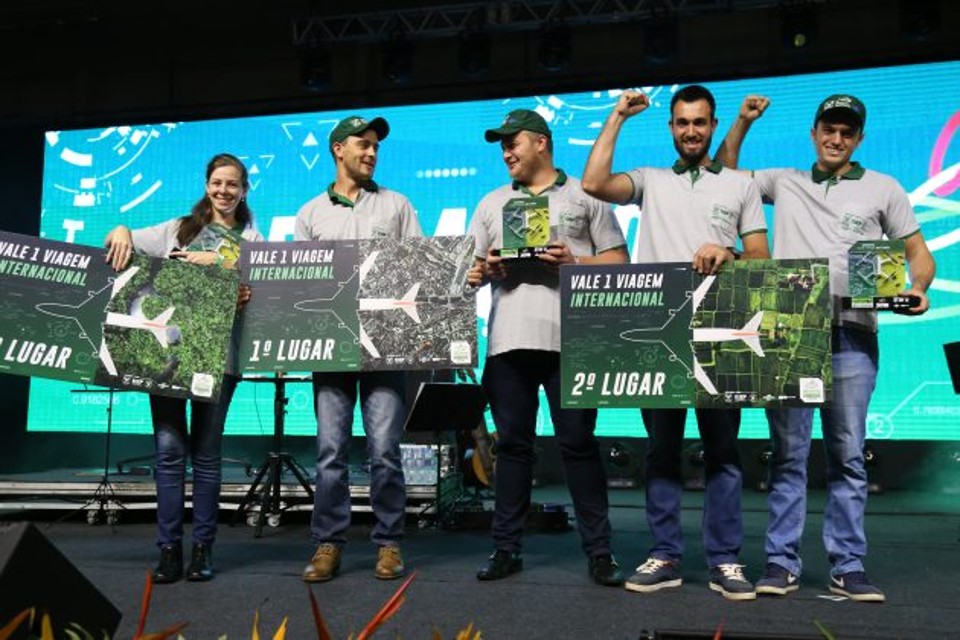 Cerca de 5 mil produtores rurais ‘invadem’ Curitiba em evento de empreendedorismo Ganhadores do Programa Empreendedor Rural 2018. | Divulgação/Faep