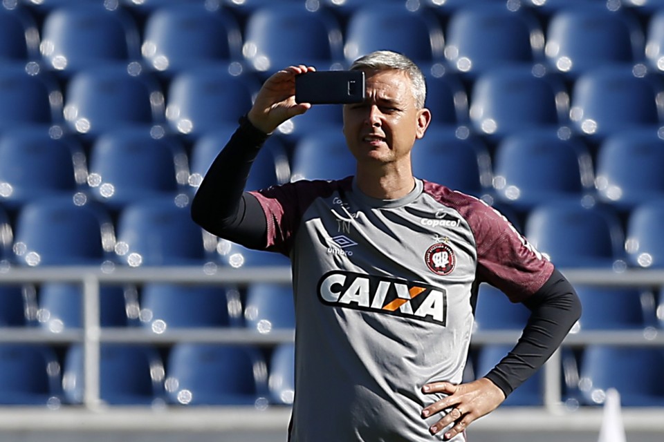 Tiago Nunes, técnico do Atlético. | Albari Rosa/Gazeta do Povo