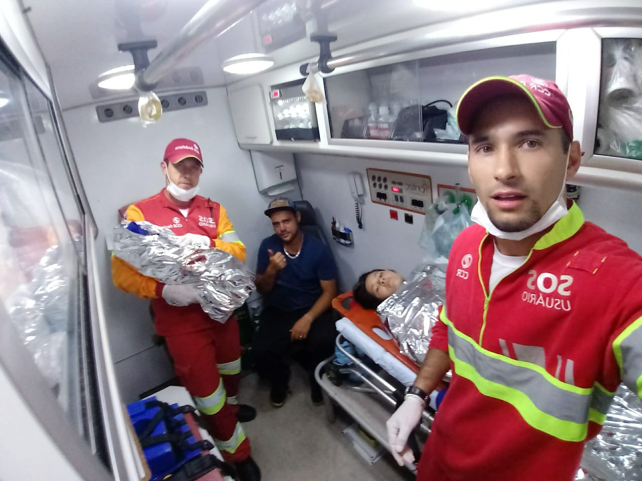 A mãe autorizou que a imagem fosse feita pela equipe de socorristas | CCR Rodonorte/Divulgação