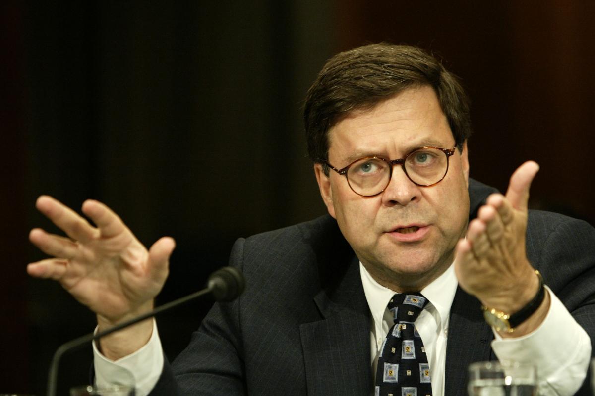 William Barr, em 2003, quando era secretário de Justiça no governo George H. W. Bush | Chris Kleponis / Bloomberg News