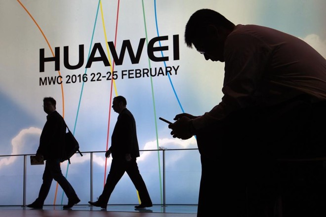 Huawei ultrapassou a Apple em venda de smartphones | LLUIS GENE/AFP
