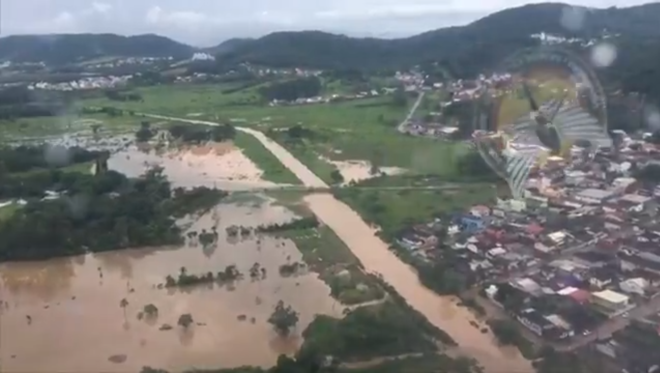 Cidade de São José debaixo d’água | Corpo de Bombeiros de Santa Catarina Reprodução