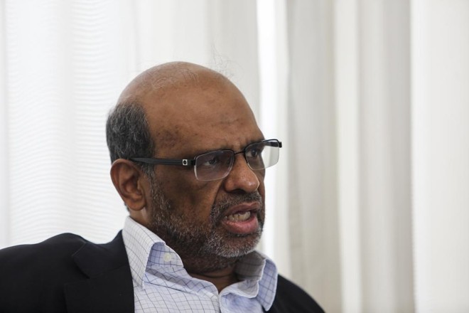 Renê de Oliveira Garcia Júnior, secretário da Fazenda do Paraná, durante coletiva nesta quinta-feira (10), no Palácio Iguaçu. | Gazeta do Povo/André Rodrigues