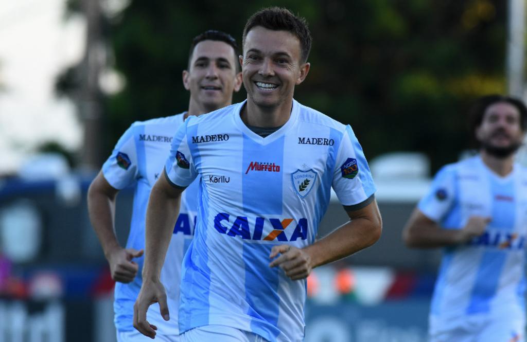 | Gustavo Oliveira/LEC