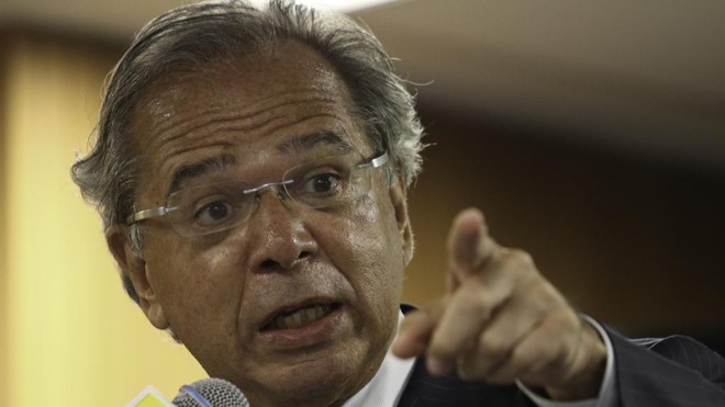O ministro da Economia, Paulo Guedes, quer cortar de R$ 30 bilhões a R$ 60 bilhões dos programas de renúncia fiscal. Mas ainda não revelou em quais benefícios pretende mexer. | Fabio Pozzebom/Agência Brasil