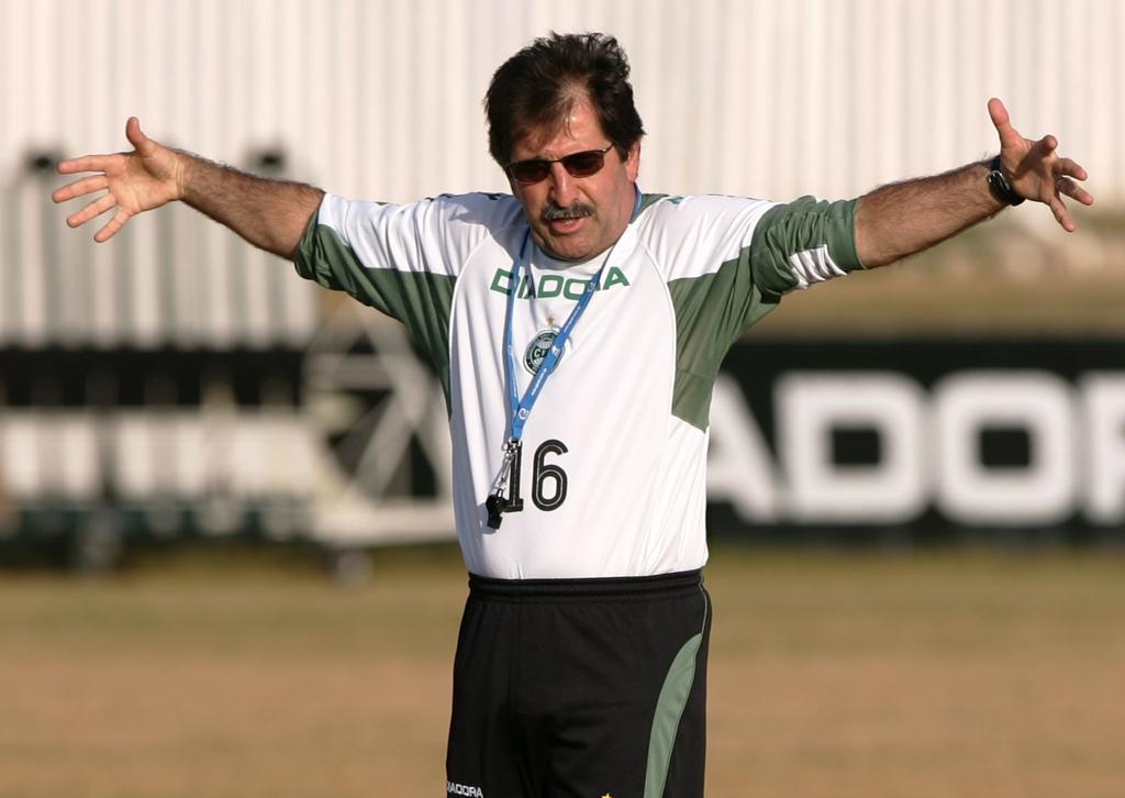 René Simões durante o tempo de técnico do Coxa. | ANTONIO COSTA/ANTONIO COSTA