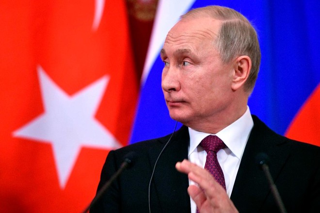 O presidente da Rússia, Vladimir Putin. O país já investiu cerca de US$ 25 bilhões na Venezuela | ALEXANDER NEMENOV / AFP