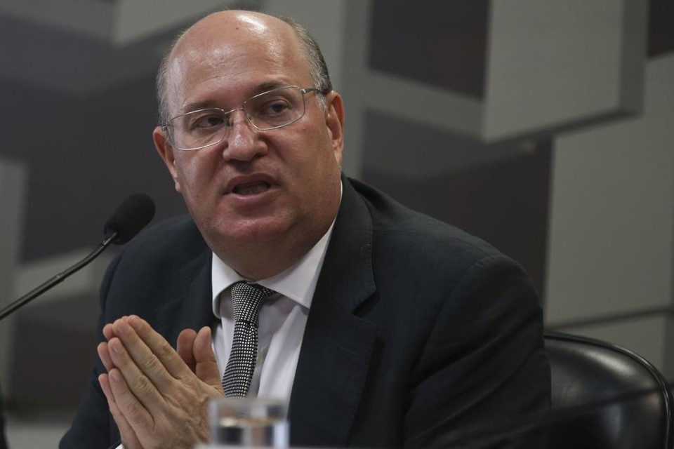 Atual presidente do Banco Central, Ilan Goldfajn diz que decreto delega à autarquia responsabilidade para autorizar bancos estrangeiros no país. | Antonio Cruz/Agência Brasil