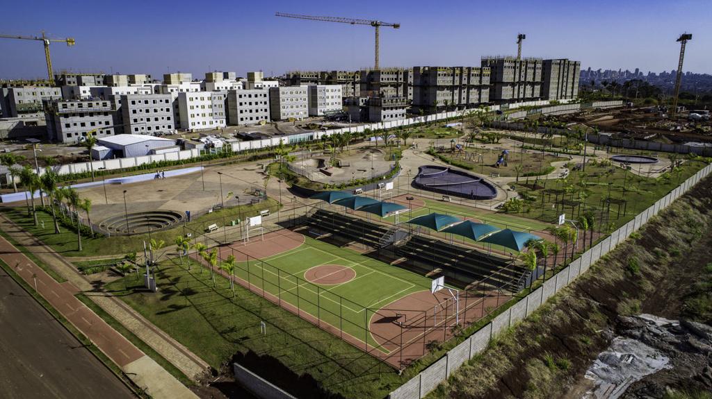 Construção do complexo da MRV Acquaville, em andamento na cidade de Londrina, no Paraná. | Divulgação MRV/