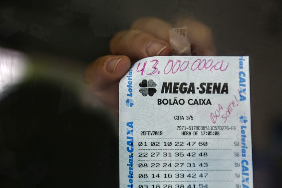 Prêmio é o maior  sorteado pela Mega Sena em 2019 | Aniele Nascimento/Gazeta do Povo