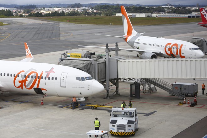 Nas rotas internas, dentro do Paraná, os aviões acabam tendo de abastecer por aqui, e aí as empresas desembolsam 18% com ICMS sobre o querosene. | Aniele Nascimento/Arquivo Gazeta do Povo