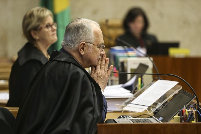 Ministros Fachin e Rosa Weber durante julgamento sobre a contribuição sindica, em junho de 2018. | Valter Campanato/
Agencia Brasil