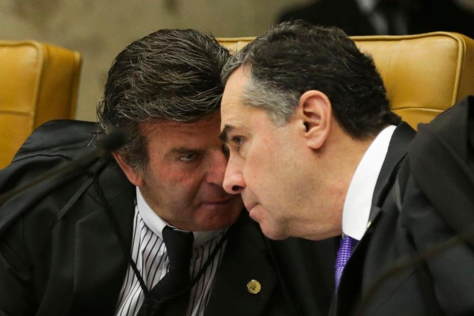 O que diz o projeto considerado antídoto ao ativismo judicial Os ministros do STF Luis Fux e Luís Roberto Barroso: ativismo judicial | Antonio Cruz/Agência Brasil
