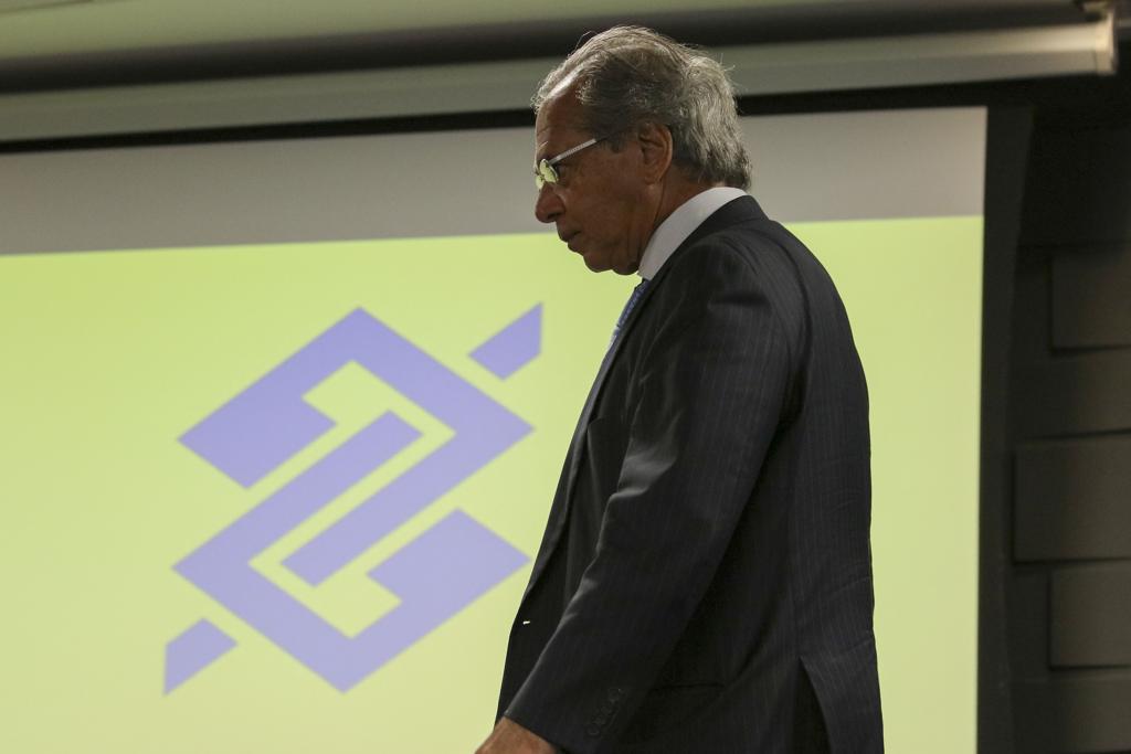 Ministro da Economia, Paulo Guedes, durante a posse da nova presidência do BB no início deste ano. É nele que o mercado põe as fichas para uma agenda mais liberal no país. | Fabio Pozzebom/Agência Brasil
