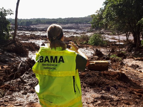 O desrespeito à ciência no Brasil e as violentas tragédias ambientais | Ibama/Fotos Públicas