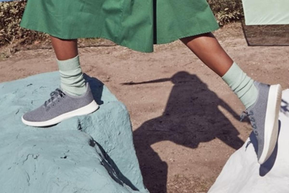 A marca americana Allbirds se apresenta como o tênis mais confortável do mundo. | Reprodução/Facebook
Allbirds