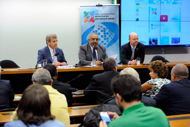 Reuinão de lançamento da Frente Parlamentar Mista em Defesa da Previdência Social | LUIS MACEDO
Câmara dos Deputados