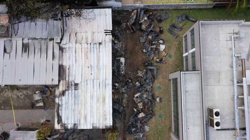 Incêndio no CT do Flamengo causou a morte de dez jogadores da base do clube. | Marie Hospital/AFP
